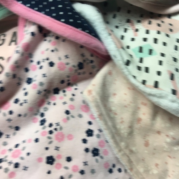 Baby bibs - Picture 10 of 16